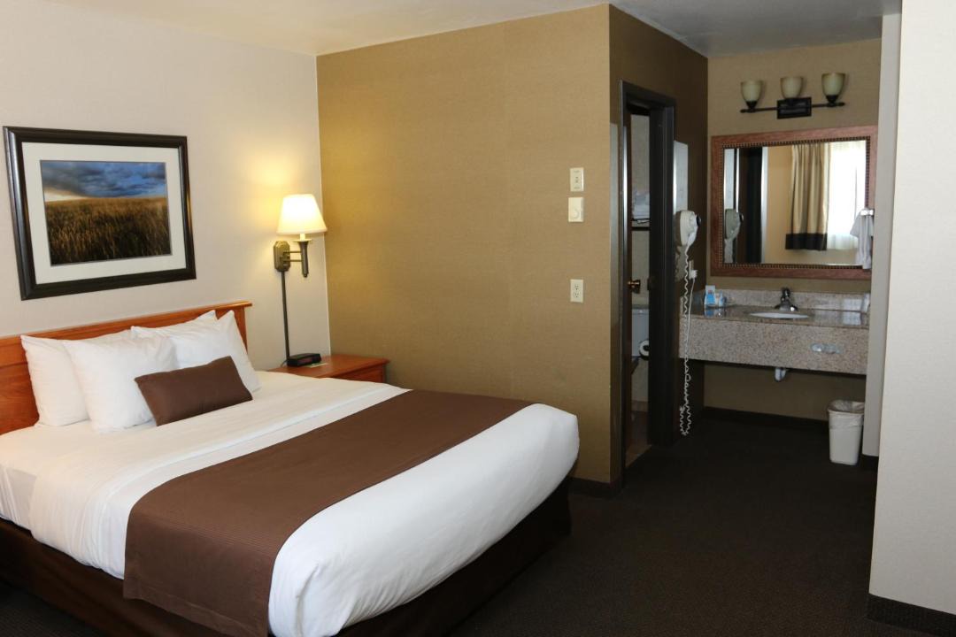 Photo of Bedroom in Minot