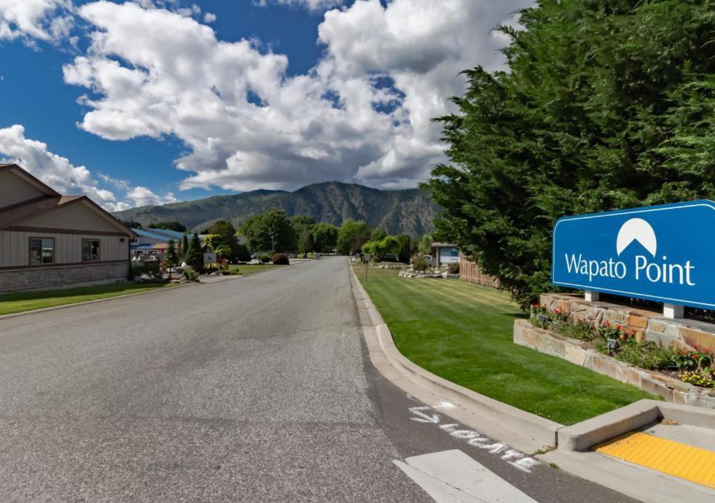 Photo of Others in Wapato Point