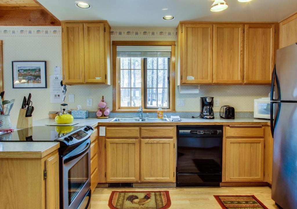 Photo of Kitchen in Sunriver