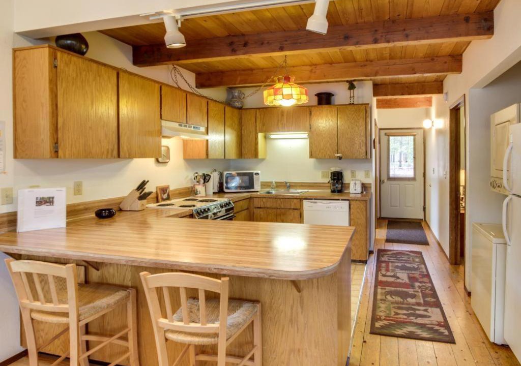 Photo of Kitchen in Sunriver