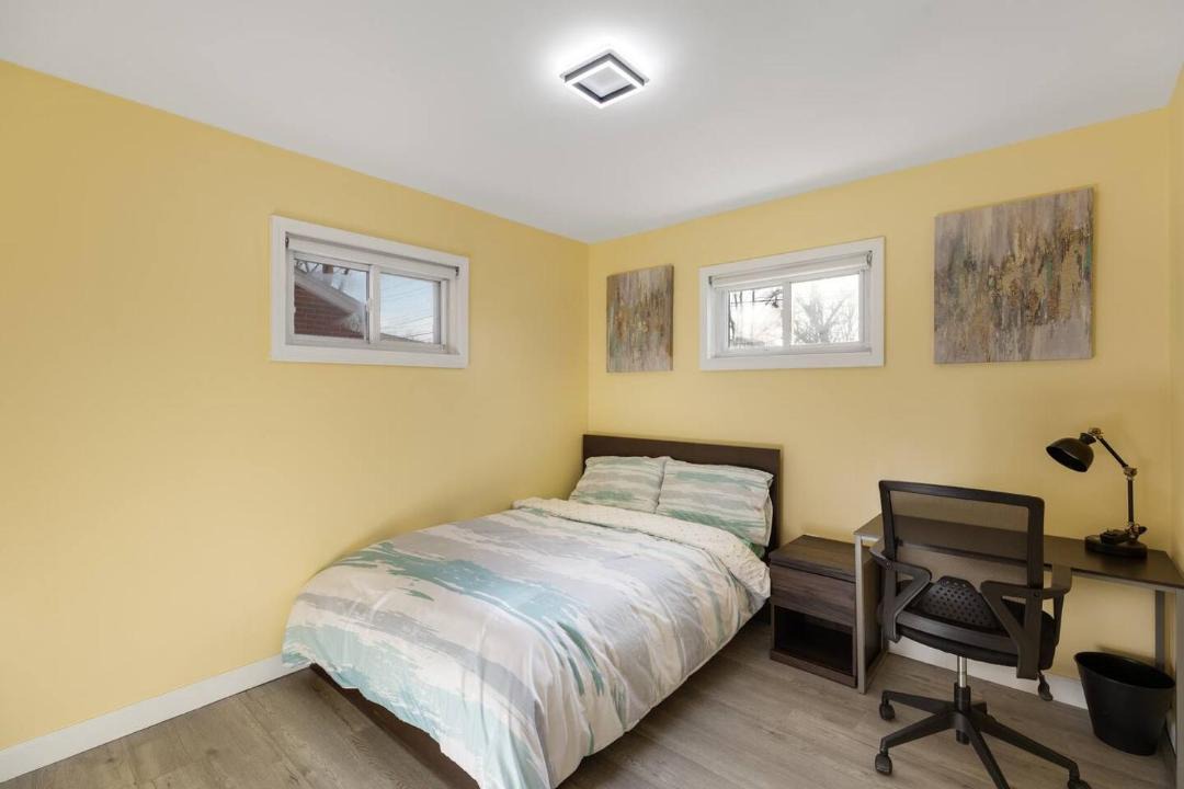 Photo of Bedroom in Redford