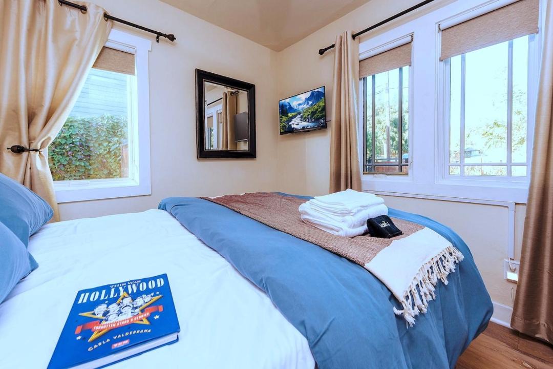 Photo of Bedroom in Atwater Village