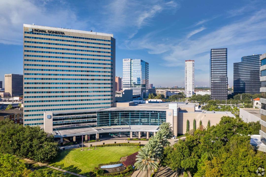 Photo of Others in Uptown