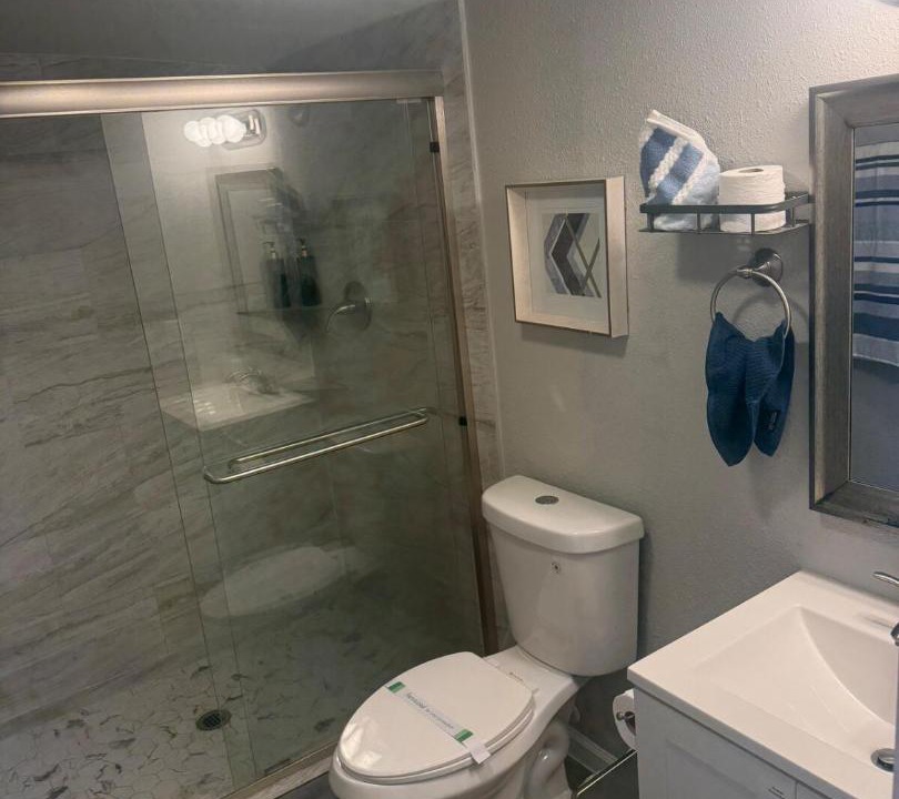 Photo of Bathroom in Clute