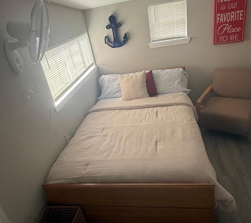 Photo of Bedroom in Clute
