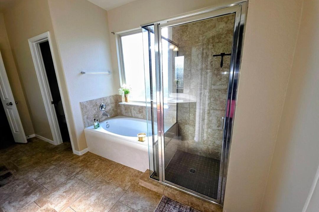 Photo of Bathroom in Clodine