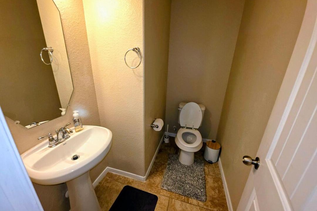Photo of Bathroom in Clodine