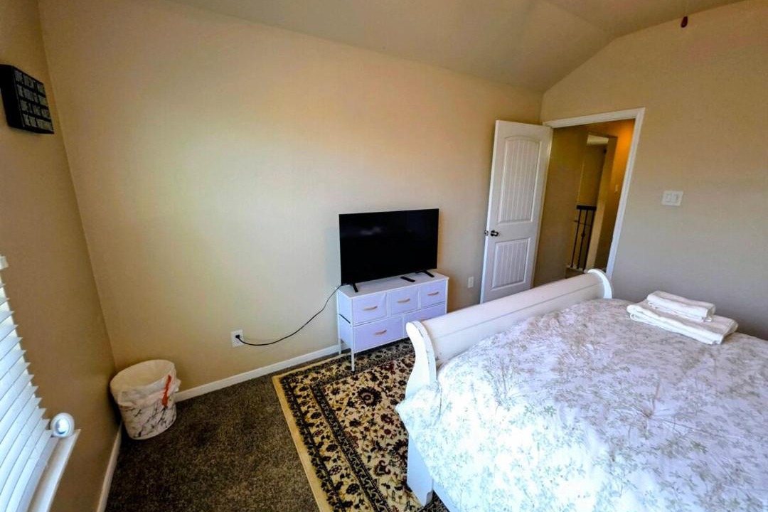 Photo of Bedroom in Clodine