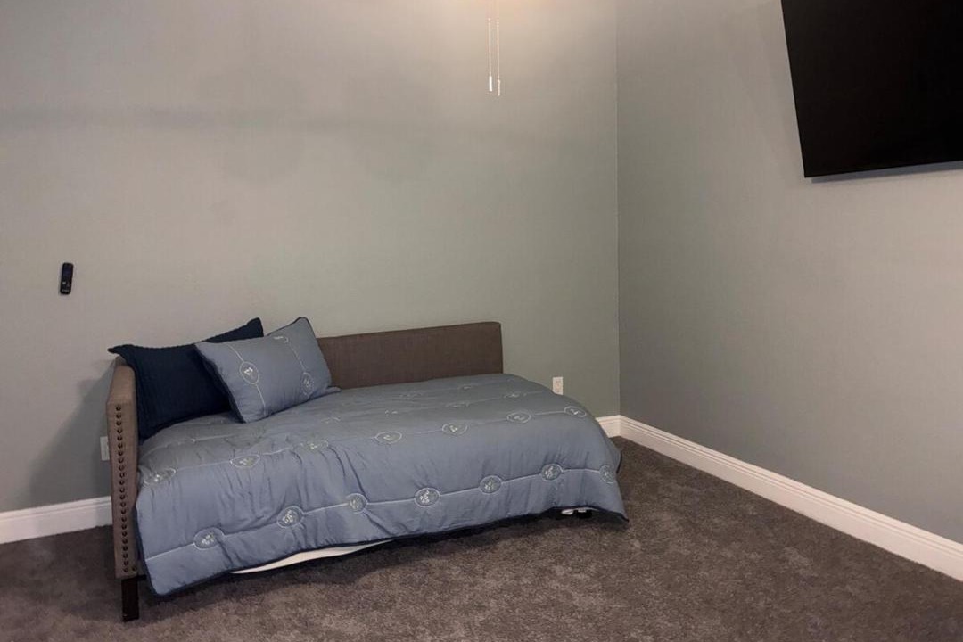 Photo of Bedroom in Humble