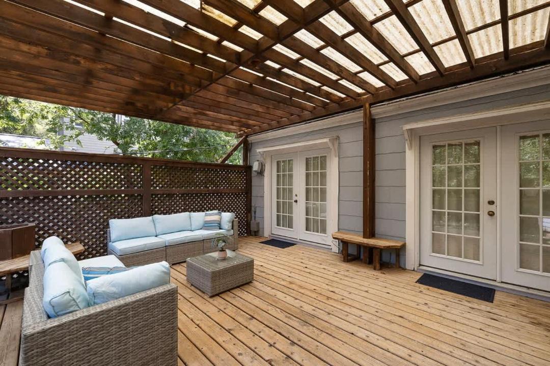 Photo of Patio Balcony in Zilker