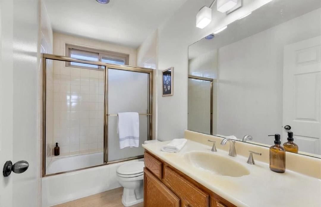 Photo of Bathroom in Fort MacArthur