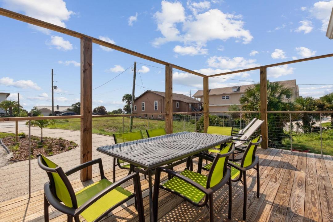 Photo of Patio Balcony in Ocean Cay