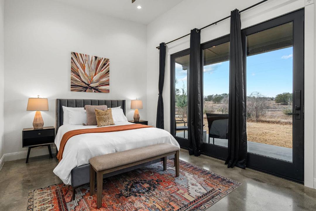 Photo of Bedroom in Stonewall