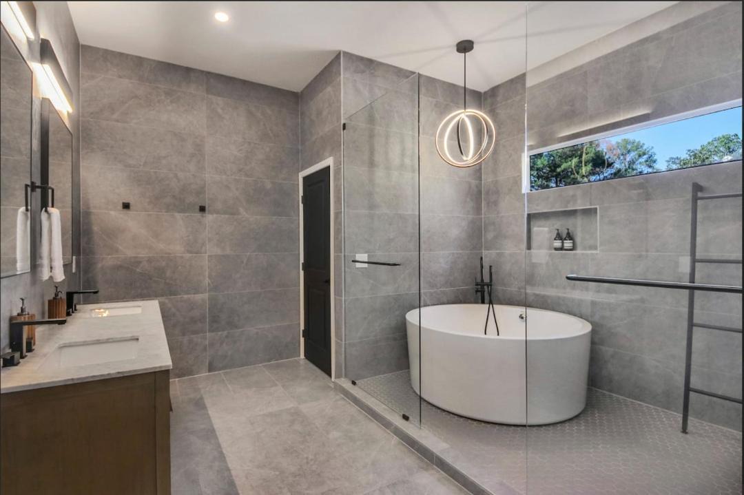 Photo of Bathroom in Atlanta