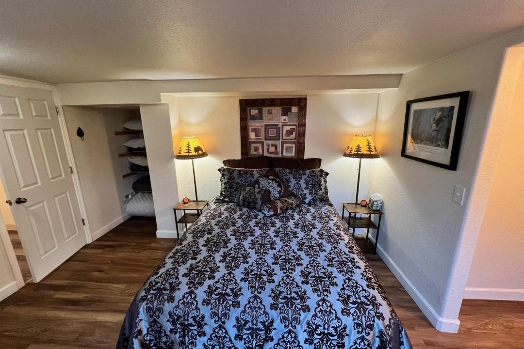 Photo of Bedroom in Fairbanks