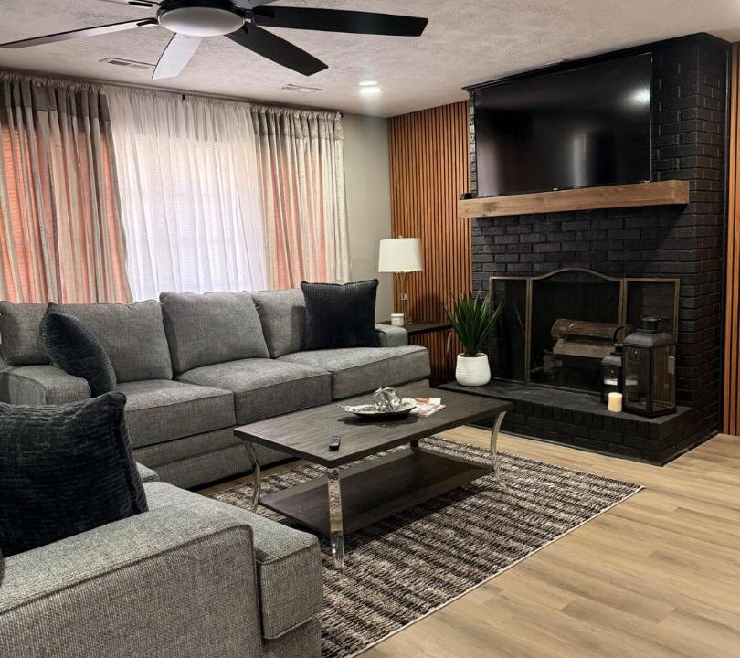 Photo of Livingroom in Rockingham