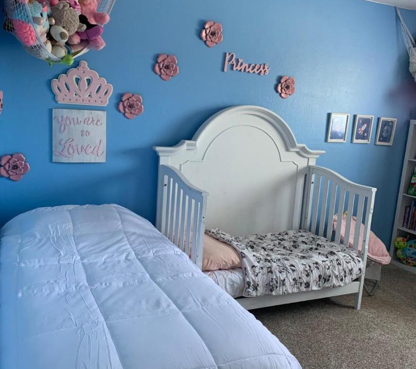 Photo of Bedroom in Raisin