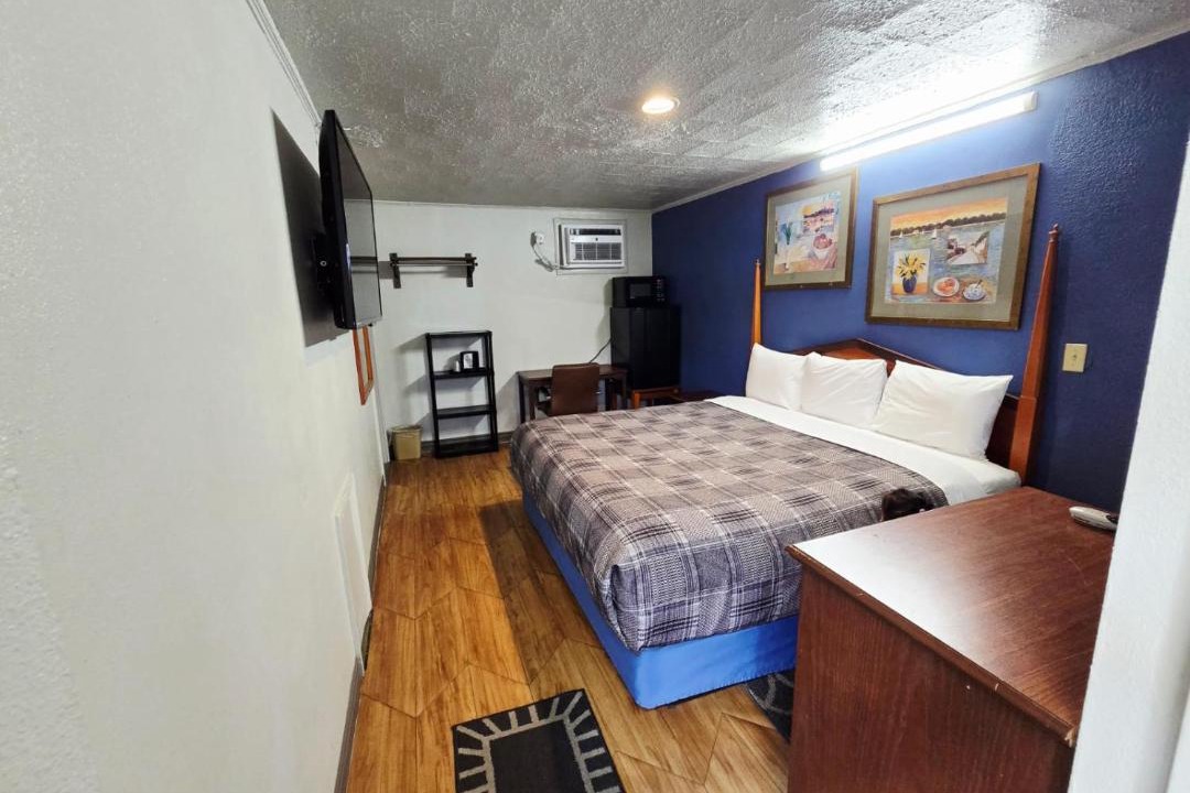 Photo of Bedroom in Rockingham