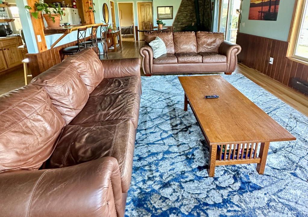 Photo of Livingroom in Big Arm