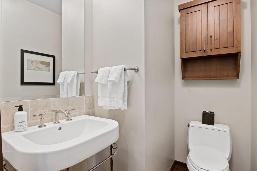 Photo of Bathroom in Granite Ridge