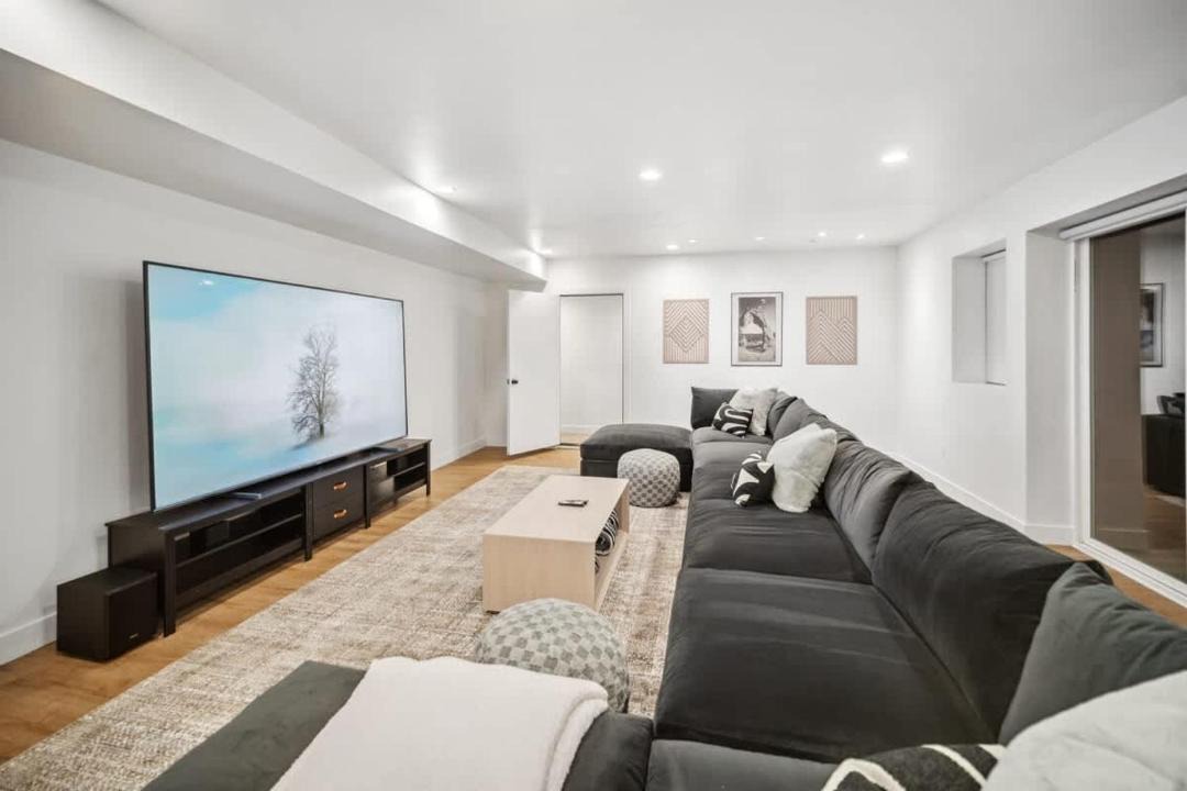 Photo of Livingroom in Lindon