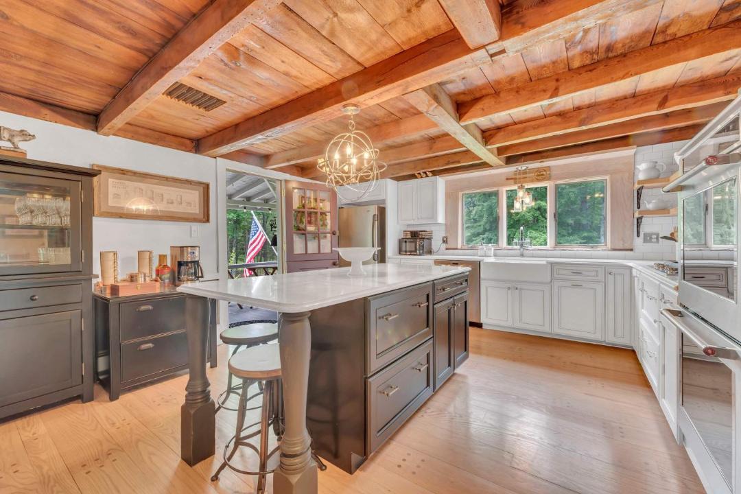 Photo of Kitchen in Rowland