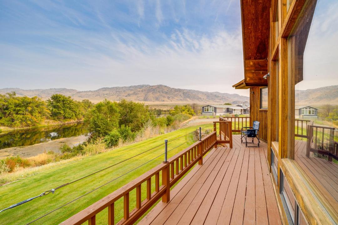 Photo of Patio Balcony in Brewster