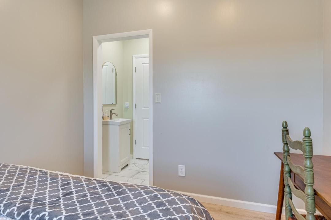 Photo of Bedroom in Greenwood
