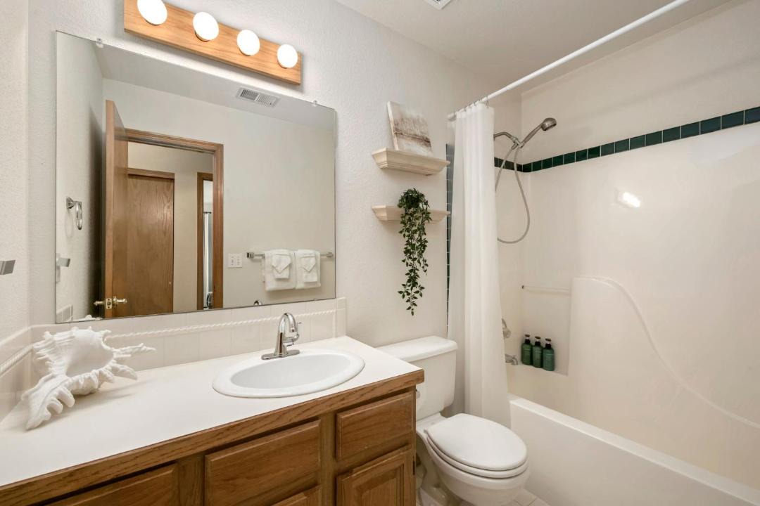 Photo of Bathroom in Loveland