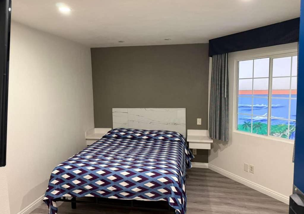 Photo of Bedroom in Los Angeles