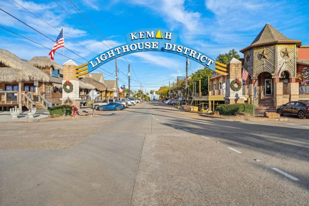 Photo of Others in Clear Lake Shores