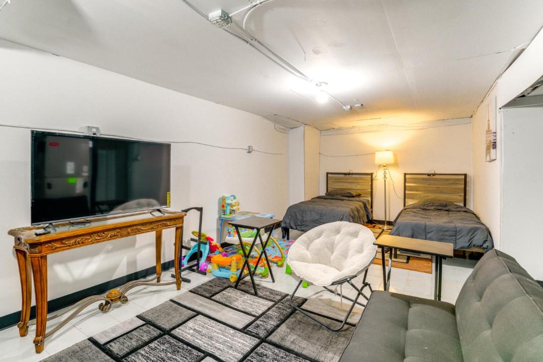 Photo of Bedroom in Warren