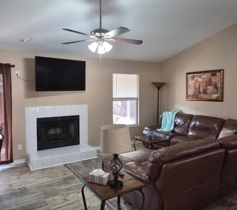 Photo of Livingroom in Titusville