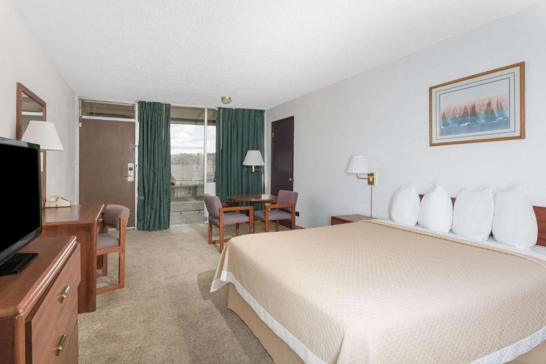 Photo of Bedroom in Rock Springs