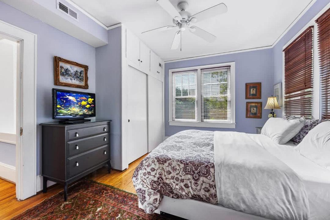 Photo of Bedroom in Cherry