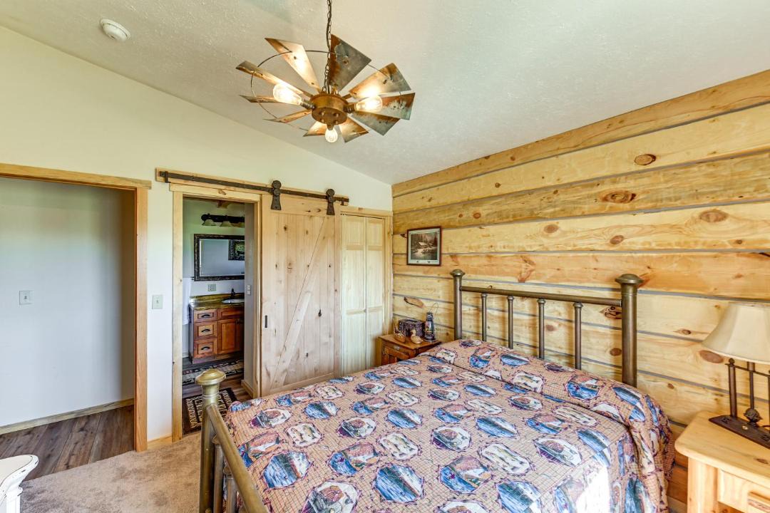 Photo of Bedroom in Roberts