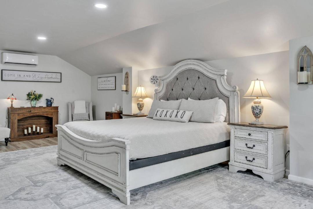 Photo of Bedroom in McQueeney