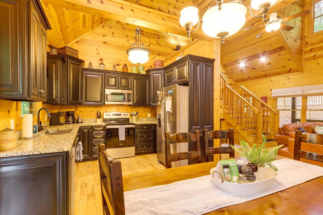 Photo of Kitchen in Walnut Mountain