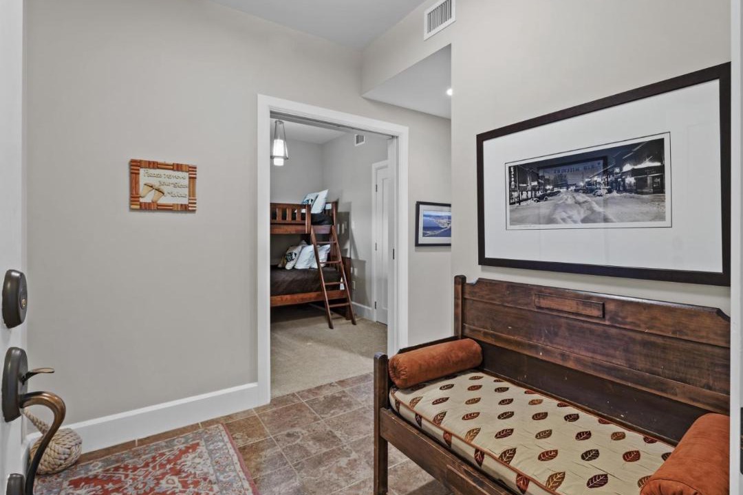 Photo of Bedroom in Sandpoint
