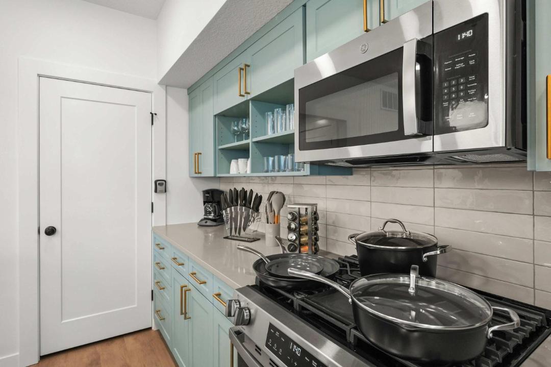 Photo of Kitchen in People's Freeway