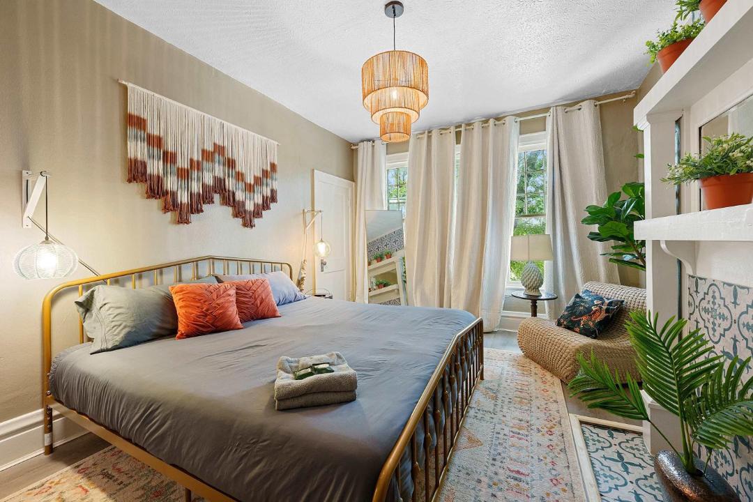 Photo of Bedroom in Merion Village