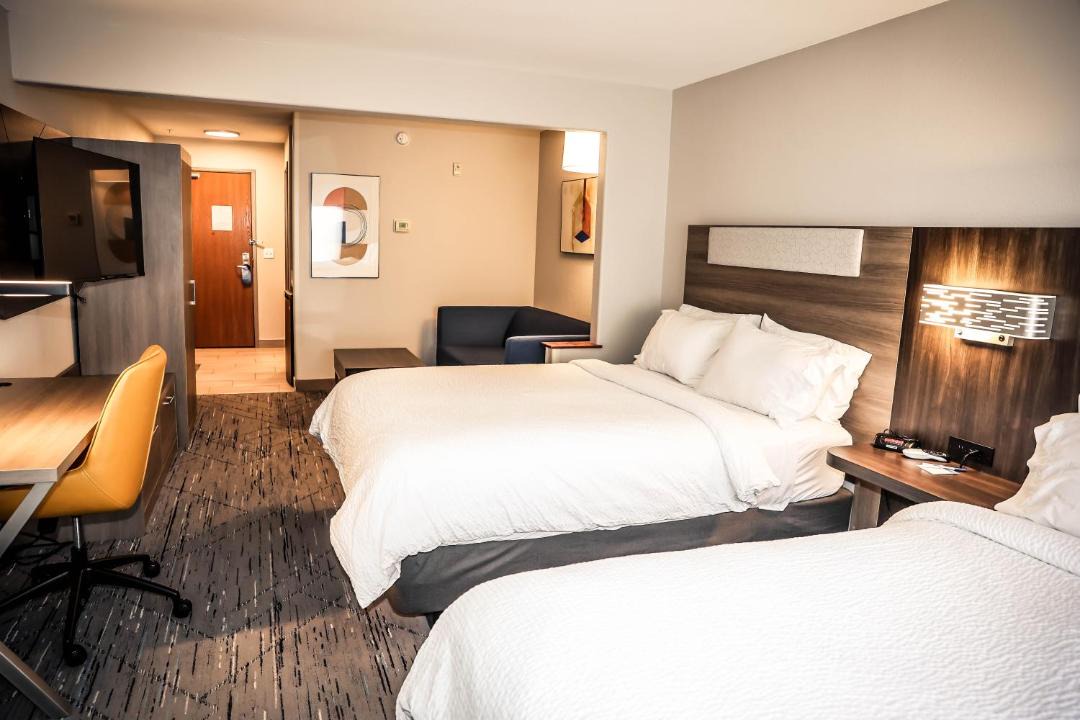 Photo of Bedroom in Douglas