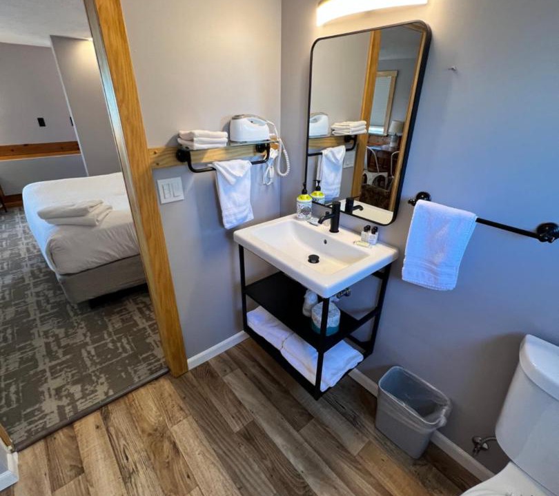 Photo of Bathroom in West Yellowstone