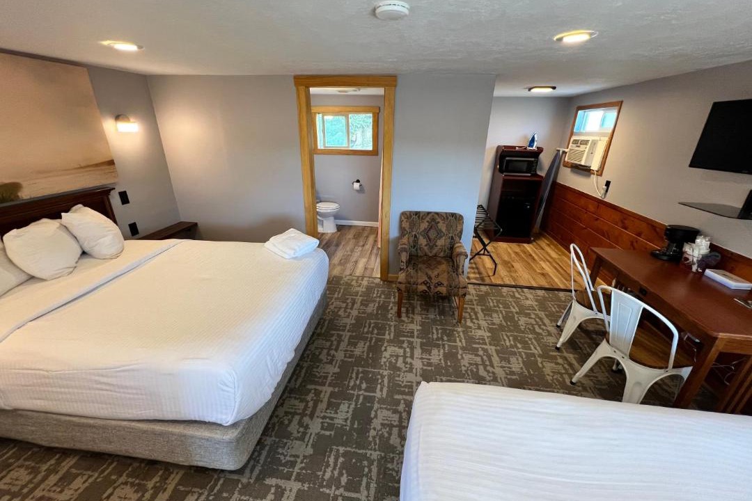 Photo of Bedroom in West Yellowstone