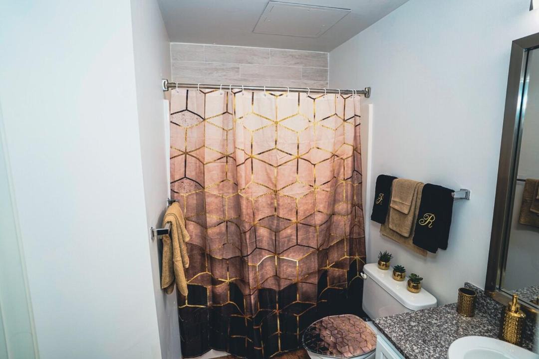 Photo of Bathroom in Mile Square