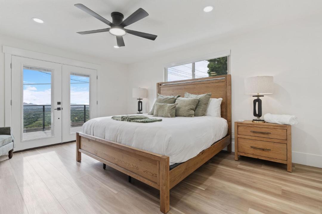 Photo of Bedroom in Olympus Cove