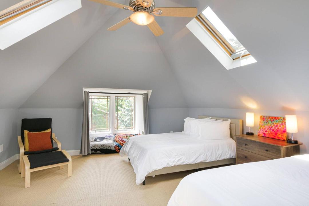 Photo of Bedroom in Weinland Park