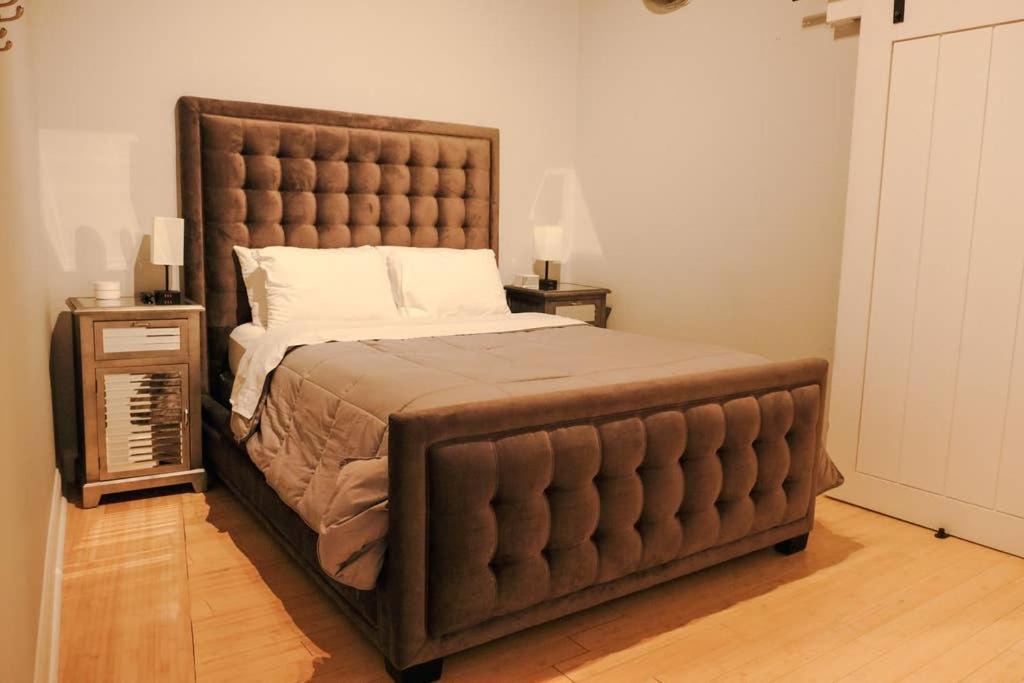 Photo of Bedroom in Wholesale District