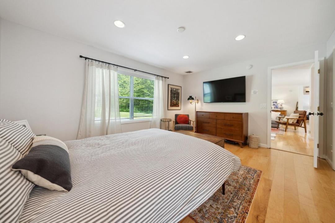 Photo of Bedroom in Livingston Manor