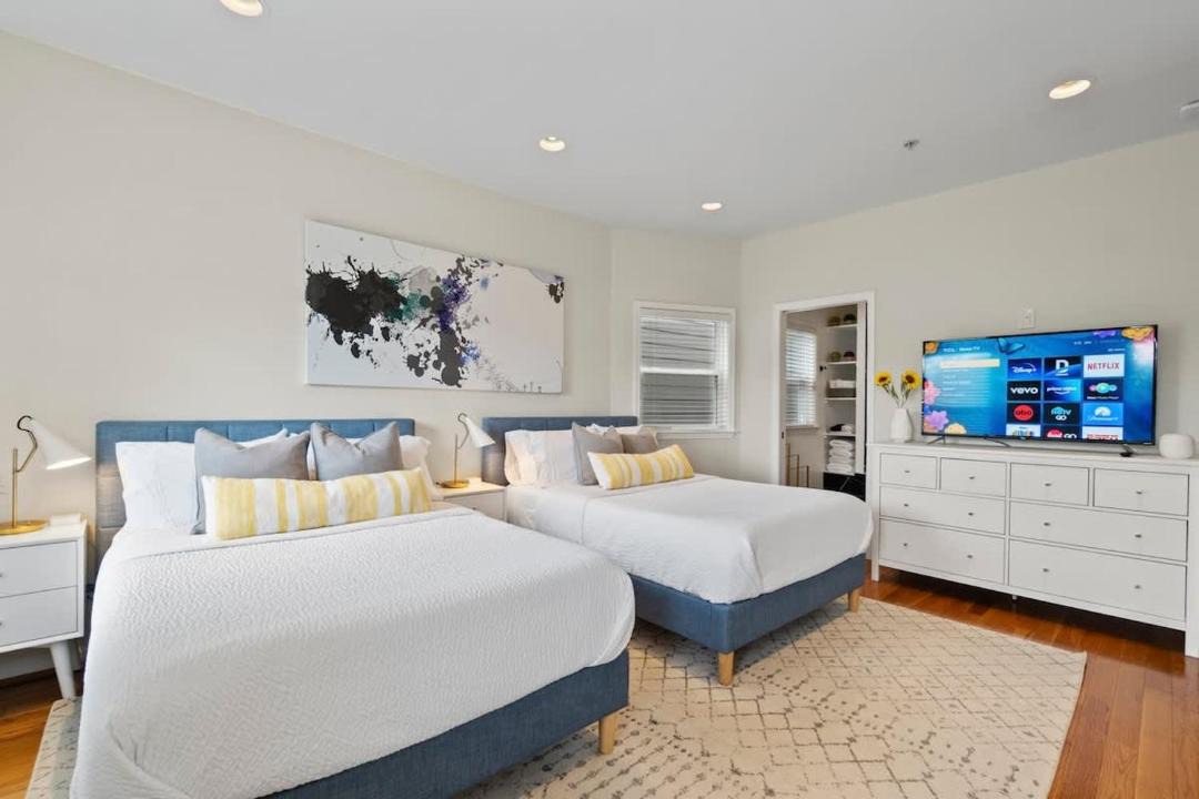 Photo of Bedroom in Shaw